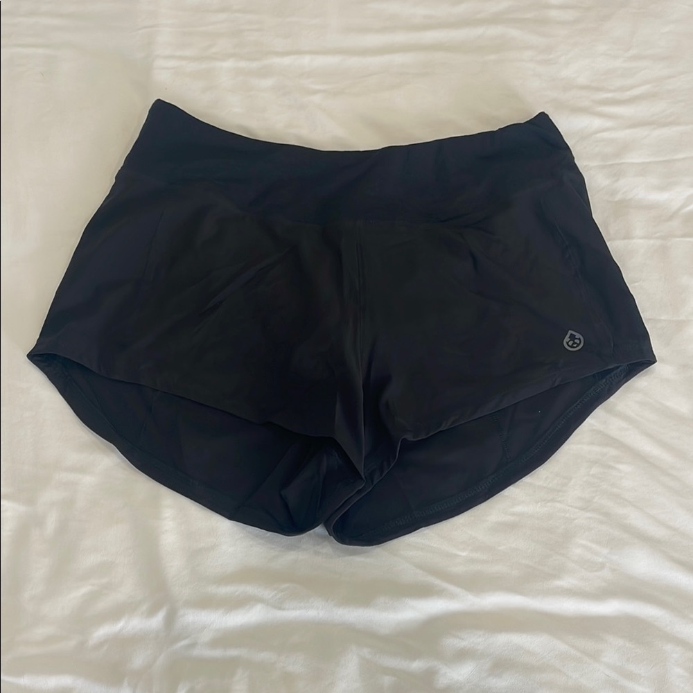 Tasc Women's Black Athletic Shorts L